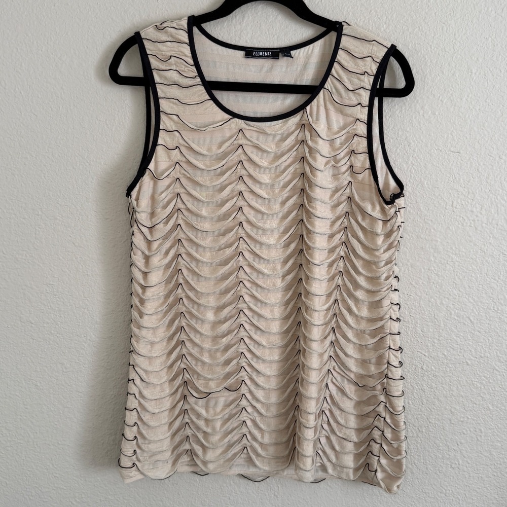 Womens Large Cream Ruffle Tank‎ Top Boho Artsy Career Layer Parisian Minimalist